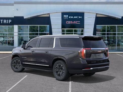 New 2026 GMC Yukon XL Elevation image 5