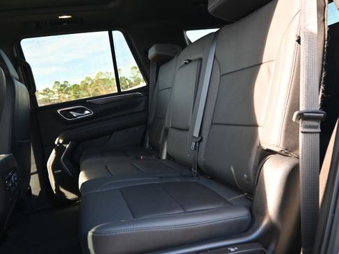 Used 2023 Chevrolet Tahoe Z71 w/ Z71 Off-Road Package image 30