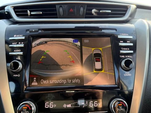 Used 2022 Nissan Murano SL w/ SL Moonroof Package image 38