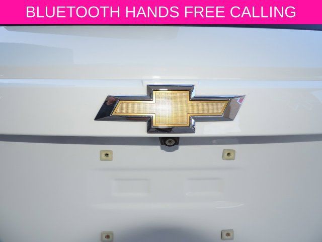 Used 2018 Chevrolet Trax LT w/ LT Convenience Package FWD image 9