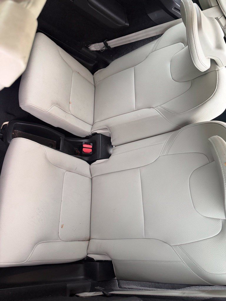 Used 2020 Volvo XC90 T5 Momentum AWD/4WD image 14