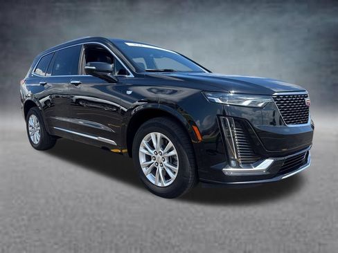 Certified 2024 Cadillac XT6 Luxury w/ LPO, Floor Liner Package AWD/4WD image 11
