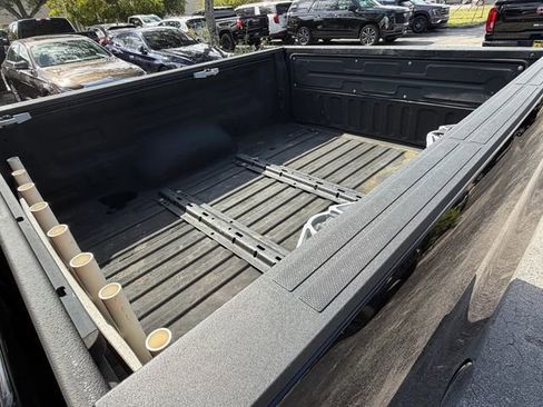 Used 2020 Toyota Tundra SR5 w/ SR5 Upgrade Package RWD image 11