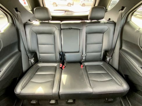 Used 2020 Chevrolet Equinox Premier w/ Premier Redline Edition image 28