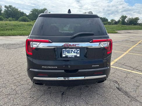 Used 2023 GMC Acadia Denali w/ Black Diamond Edition AWD/4WD image 4