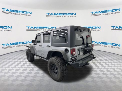 Used 2017 Jeep Wrangler Unlimited Sport w/ Connectivity Group AWD/4WD image 3