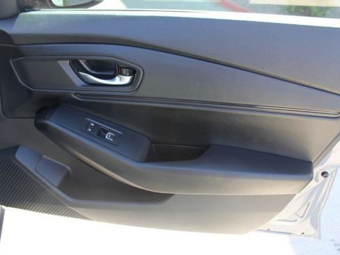 Used 2025 Honda Accord SE image 21