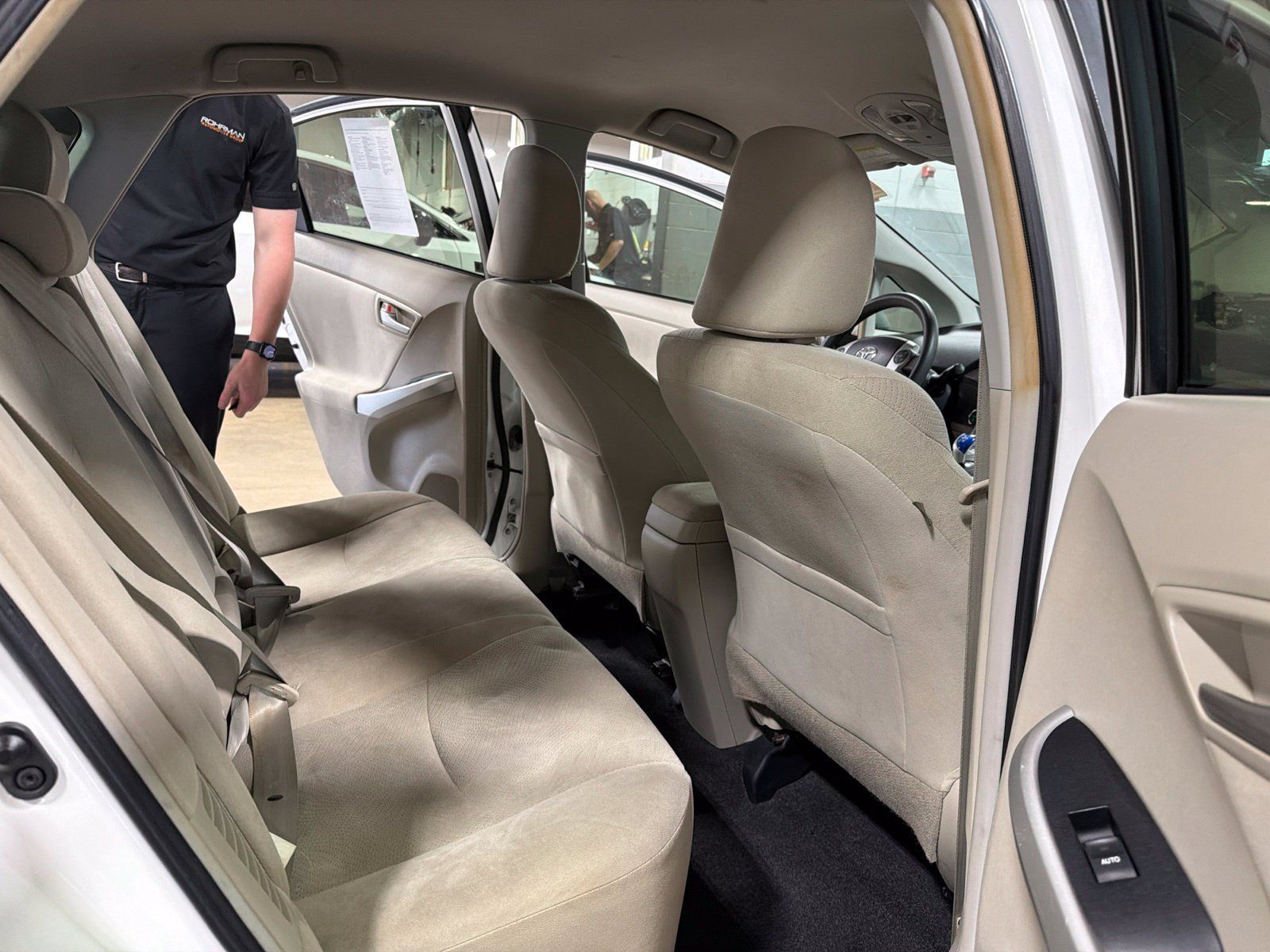 Used 2014 Toyota Prius Two FWD image 12