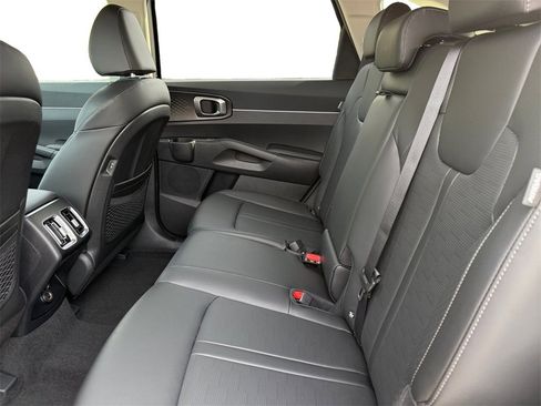 New 2026 Kia Sorento EX image 14