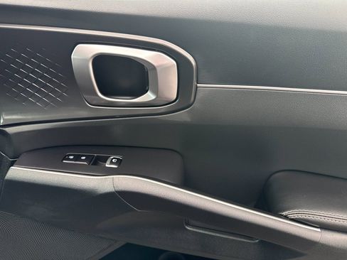 New 2026 Kia Sorento S w/ S Panoramic Sunroof Package image 21