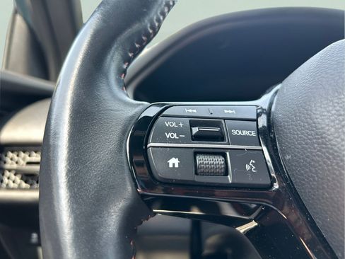 Used 2024 Honda HR-V Sport image 14