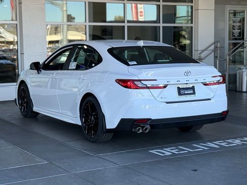 New 2026 Toyota Camry SE image 10