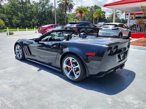Used 2012 Chevrolet Corvette Grand Sport w/ 3LT Preferred Equipment Group RWD image 6