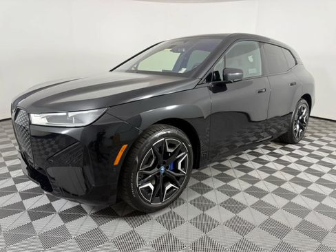 Certified 2025 BMW iX xDrive50 image 8