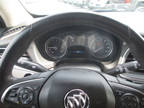 Used 2019 Buick Enclave Premium FWD image 31