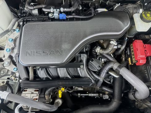 Used 2019 Nissan Rogue Sport SL w/ Premium Package image 38