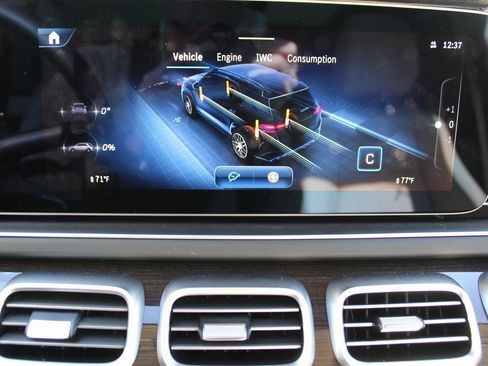 Certified 2026 Mercedes-Benz GLE 53 AMG 4MATIC image 52