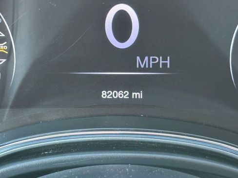 Used 2019 Jeep Grand Cherokee Limited w/ Luxury Group II AWD/4WD image 26