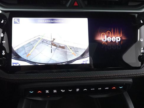 New 2026 Jeep Cherokee Limited AWD/4WD image 18