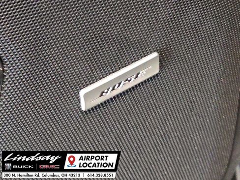 New 2026 GMC Yukon AT4 image 17