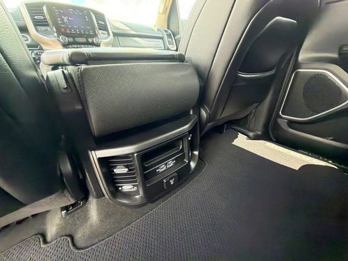 Used 2021 RAM 1500 Laramie AWD/4WD image 29
