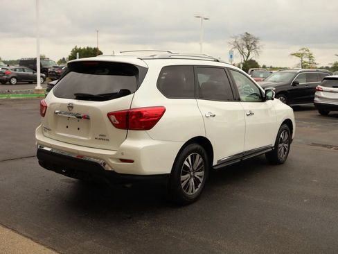 Used 2020 Nissan Pathfinder Platinum AWD/4WD image 5