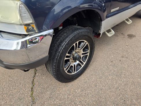 Used 2004 Ford F250 XL AWD/4WD image 5