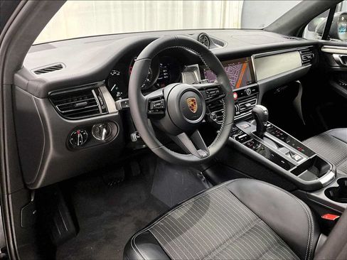 Used 2026 Porsche Macan Turbo AWD/4WD image 6