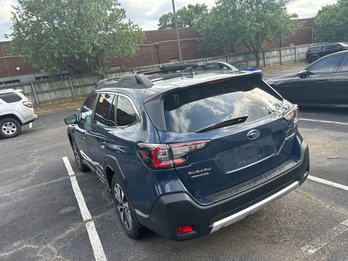 Certified 2025 Subaru Outback Limited AWD/4WD image 6