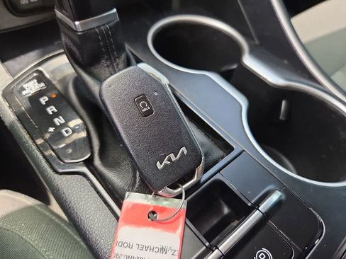 Used 2022 Kia K5 LXS FWD image 28