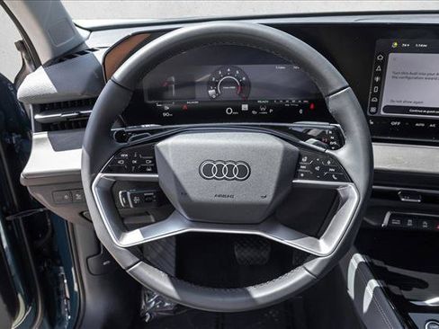 New 2026 Audi Q3 quattro 2.0T AWD/4WD image 13