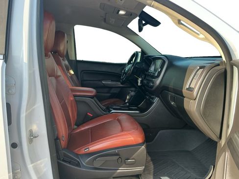 Used 2018 GMC Canyon All Terrain w/ All Terrain X Package AWD/4WD image 22