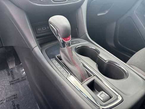 Certified 2023 Chevrolet Equinox RS FWD image 29