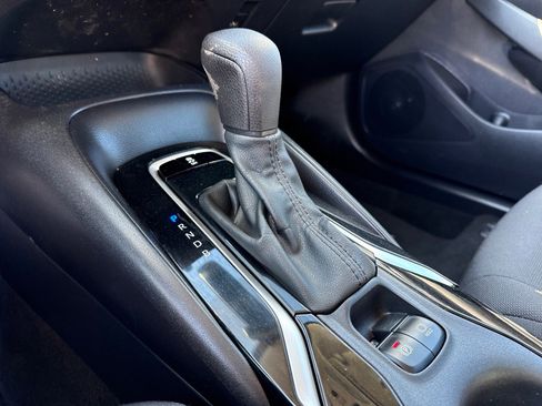 Used 2021 Toyota Corolla LE w/ Carpet Mat Package (TMS) image 22