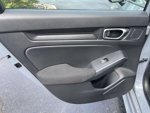 Used 2023 Honda Civic Sport image 20