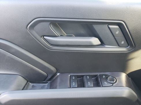 New 2026 Chevrolet Colorado W/T image 12