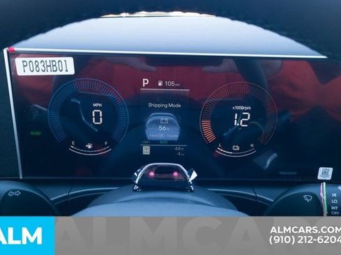 Used 2025 Hyundai Santa Fe SEL image 28