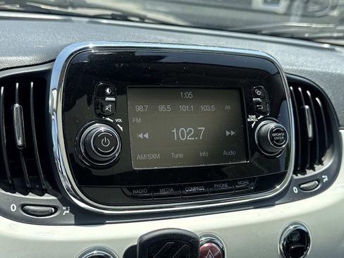 Used 2018 FIAT 500 Lounge FWD image 12