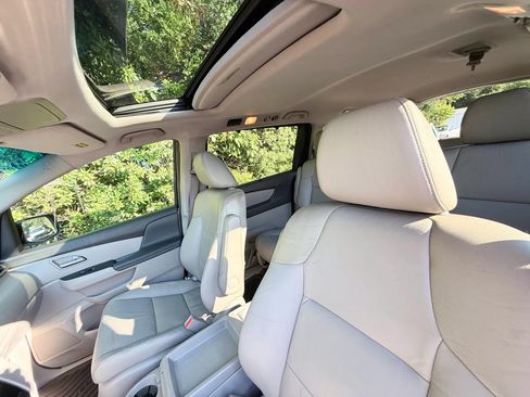 Used 2012 Honda Odyssey EX-L image 34