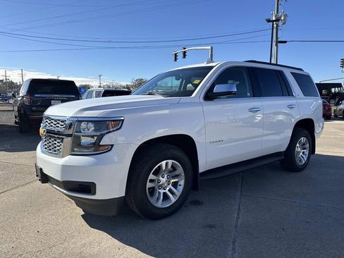 Used 2019 Chevrolet Tahoe LT image 3