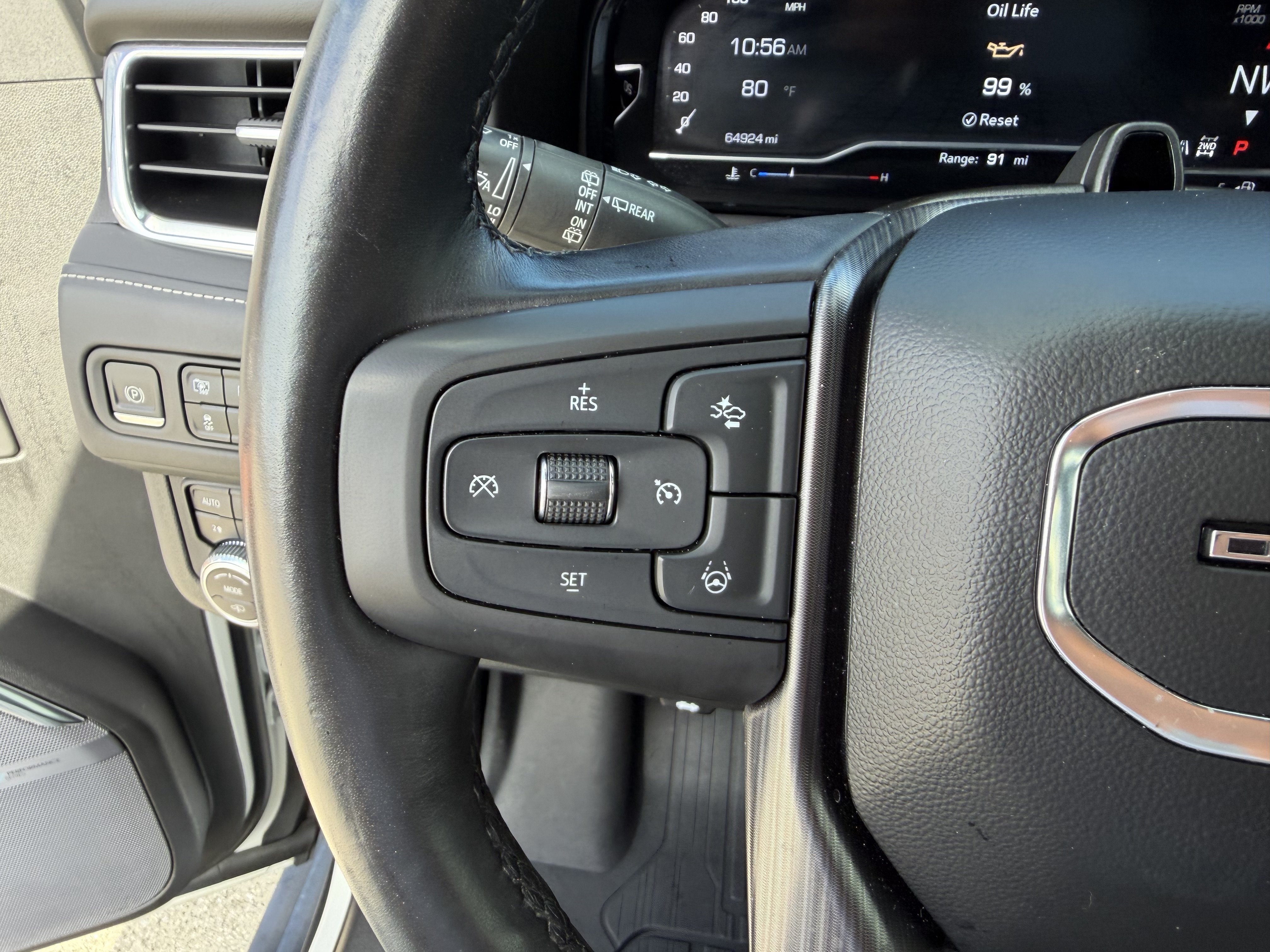 Used 2023 GMC Yukon Denali Ultimate w/ LPO, Floor Liner Package AWD/4WD image 30