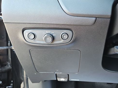 Certified 2023 Buick Encore GX Select w/ Safety Package II FWD image 30