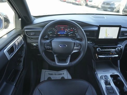Used 2022 Ford Explorer ST-Line image 22