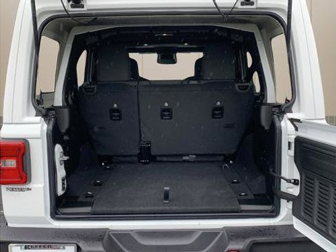 New 2026 Jeep Wrangler Unlimited Rubicon image 14
