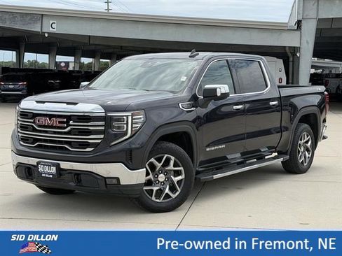 Used 2023 GMC Sierra 1500 SLT w/ SLT Premium Plus Package AWD/4WD image 1