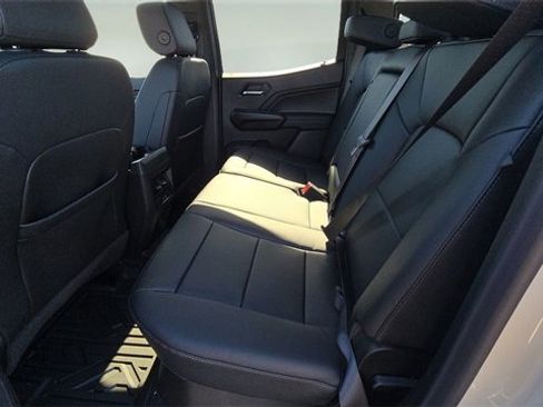 New 2026 GMC Canyon Elevation image 23