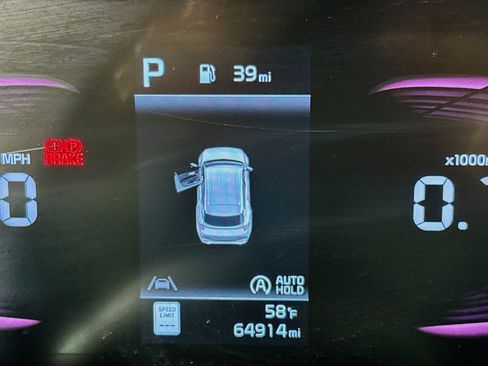 Used 2023 Kia Sportage LX image 15