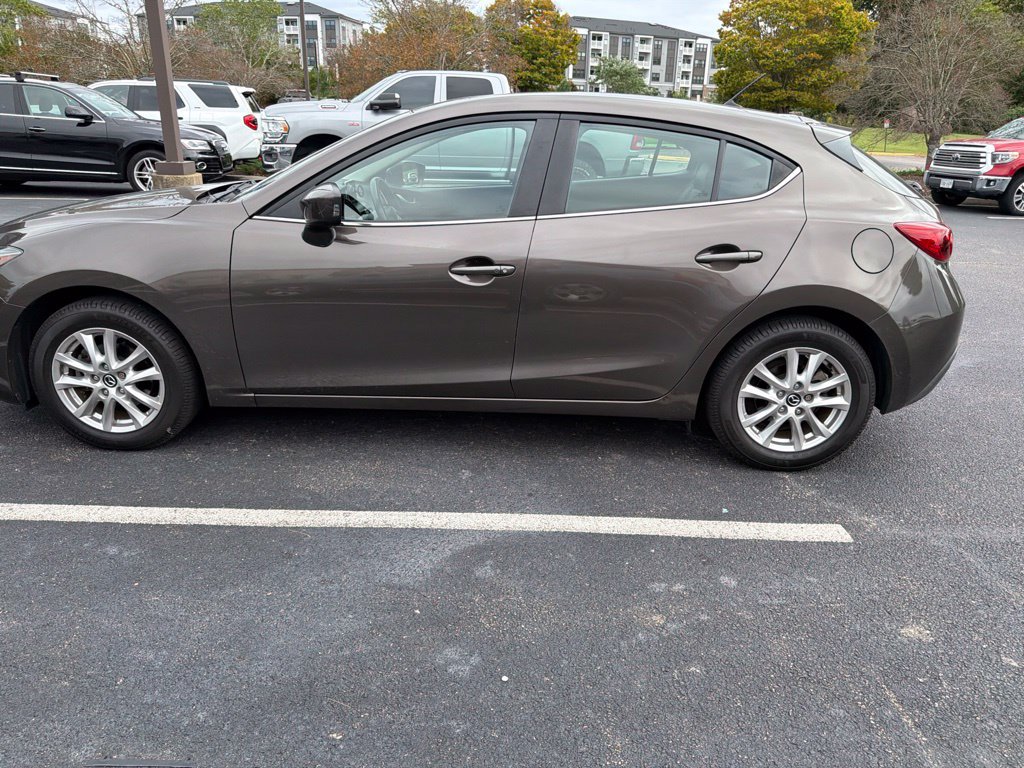 Used 2016 MAZDA MAZDA3 i Touring FWD image 5