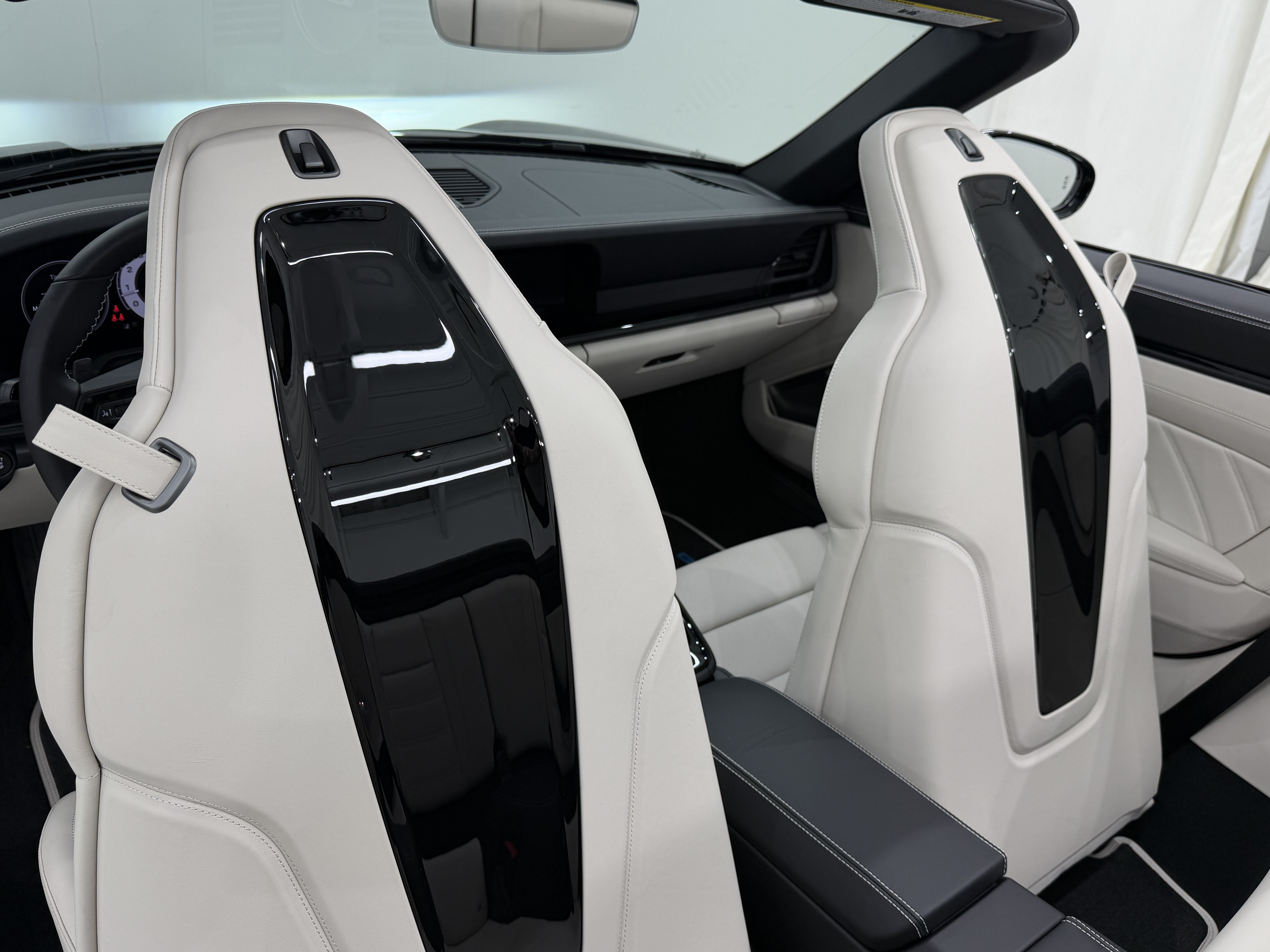Certified 2026 Porsche 911 Carrera 4S AWD/4WD image 24