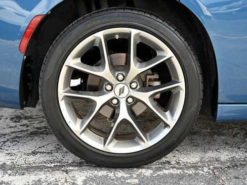 Used 2022 Dodge Charger SXT w/ Plus Group image 13